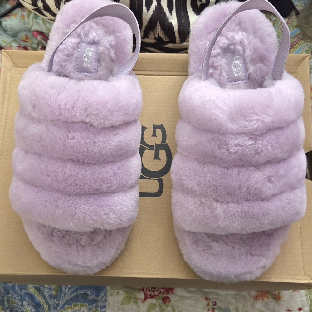 UGG Women's Fluffy Lilac Slippers